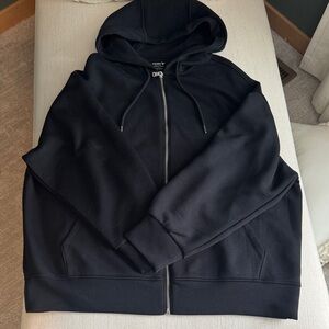 Old Navy Women’s Bounce Fleece Black Zip-Up Hoodie